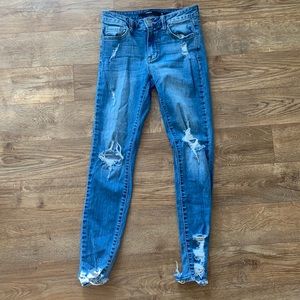 Mid Rise Skinny Jean